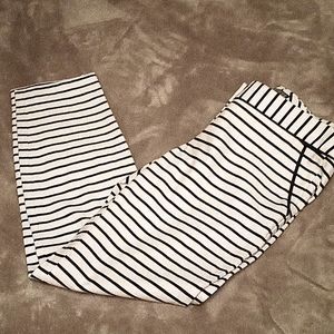 EXPRESS Black and white striped pants. Nwot